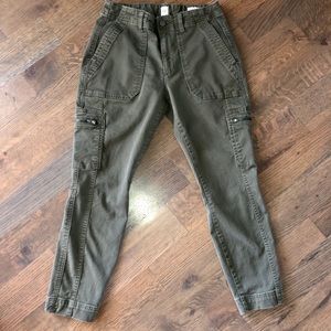 High Waisted Skinny Khakis with Side Pockets